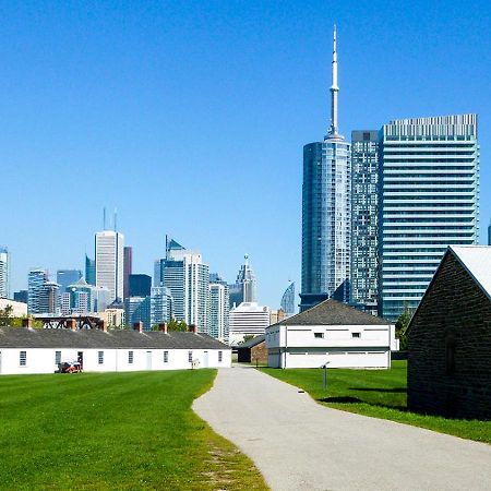 Stunning Condo Suite By Waterfront Toronto Exterior photo